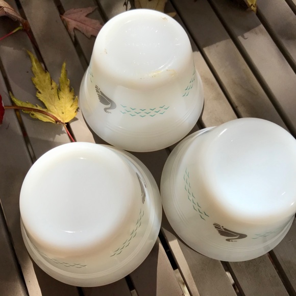 Vintage -Dynaware Swans - Picture 2 of 4